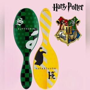 NIB: Wet Brush Harry Potter Hogwarts House Brush: Slytherin 🐍